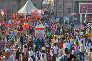 crowd-record-brokenvaranasi-vishwanath-temple-50-lakh-devotees-visited-in-9-days-prayagraj-maha-kumbh-mela-2025