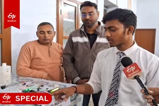 मेरठ ; छात्र दीपक द्वारा बनाई गई खास डिवाइस.