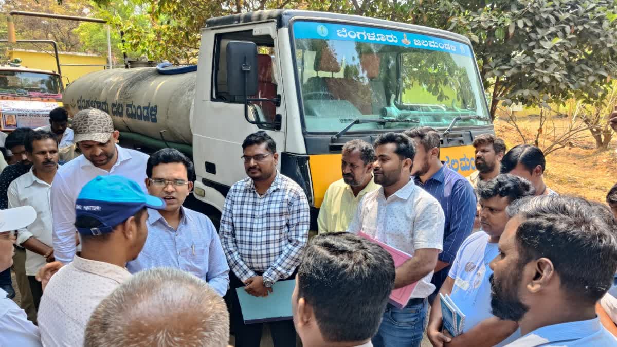 BWSSB President Ramprasath Manohar visited water problem areas in Bengaluru