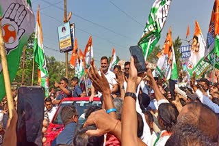 Rahul Gandhi Leaves for Delhi after Completing 'Bharat Jodo Nyaya Yatra' in Gujarat.