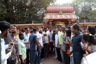 darshan visits kuttaru