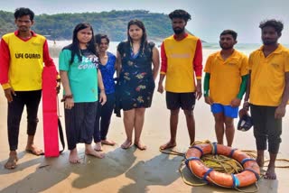 three tourists rescued