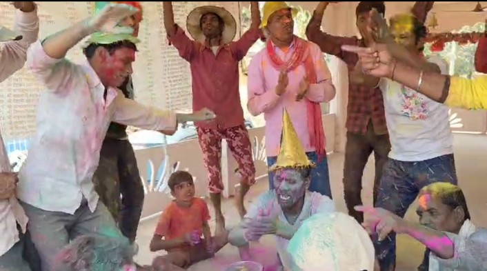 Dhamtari Semra Village Holi