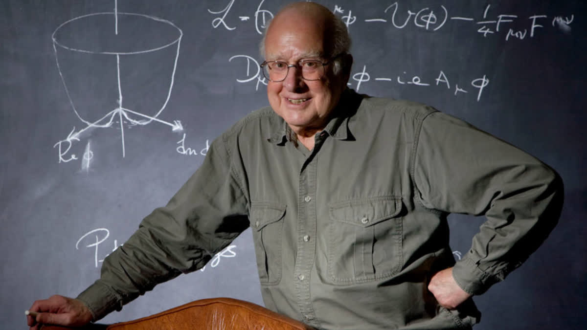 Nobel Prize-winning physicist Peter Higgs dies