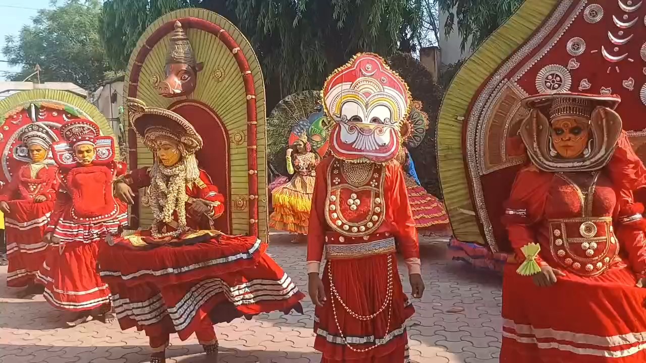 Presentation of Nature God Tayyam