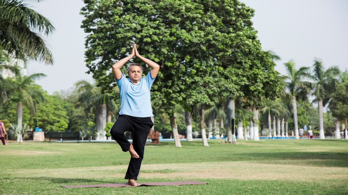 standing_on_one_leg_test_age