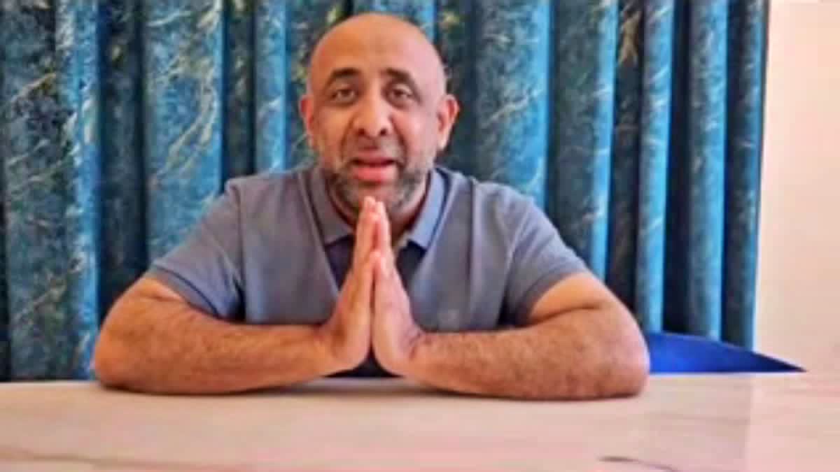 తల్లి అంత్యక్రియల కోసం హైదరాబాద్కు - పోలీసుల అదుపులో బోధన్ మాజీ ఎమ్మెల్యే EX MLA Shakeel Into Police Custody