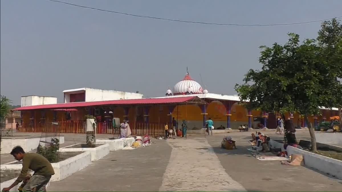HARSIDDHI TEMPLE PRIEST BEATEN UP