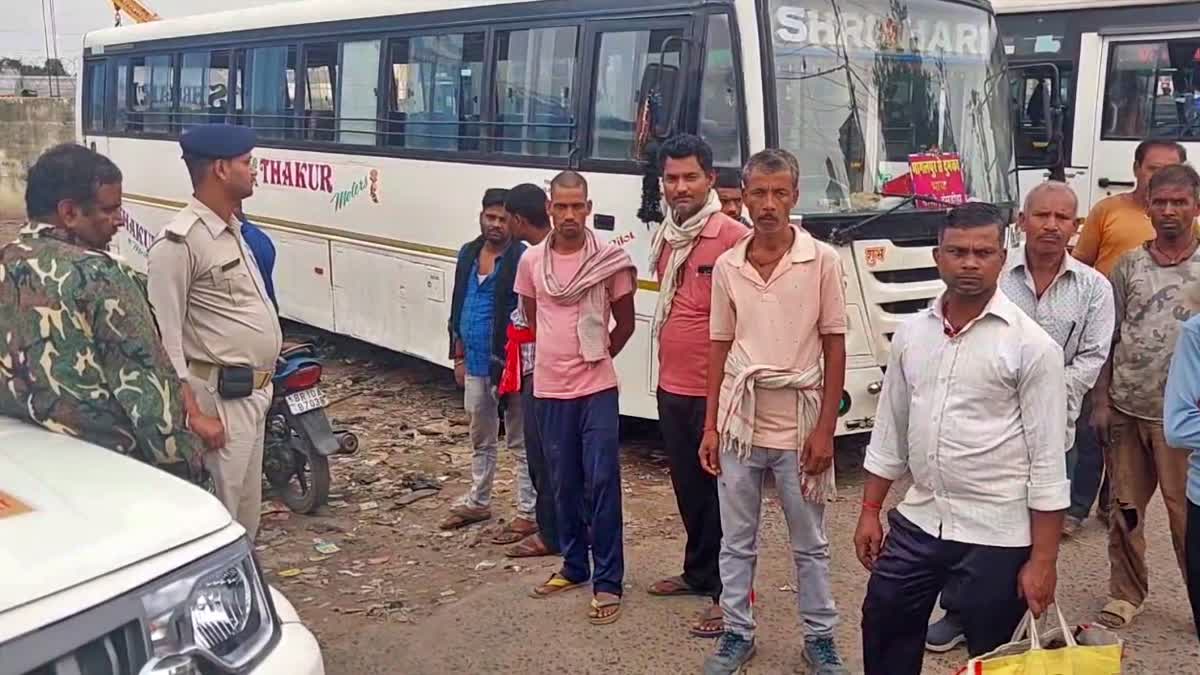 भागलपुर बस स्टैंड में मिला नवजात का शव