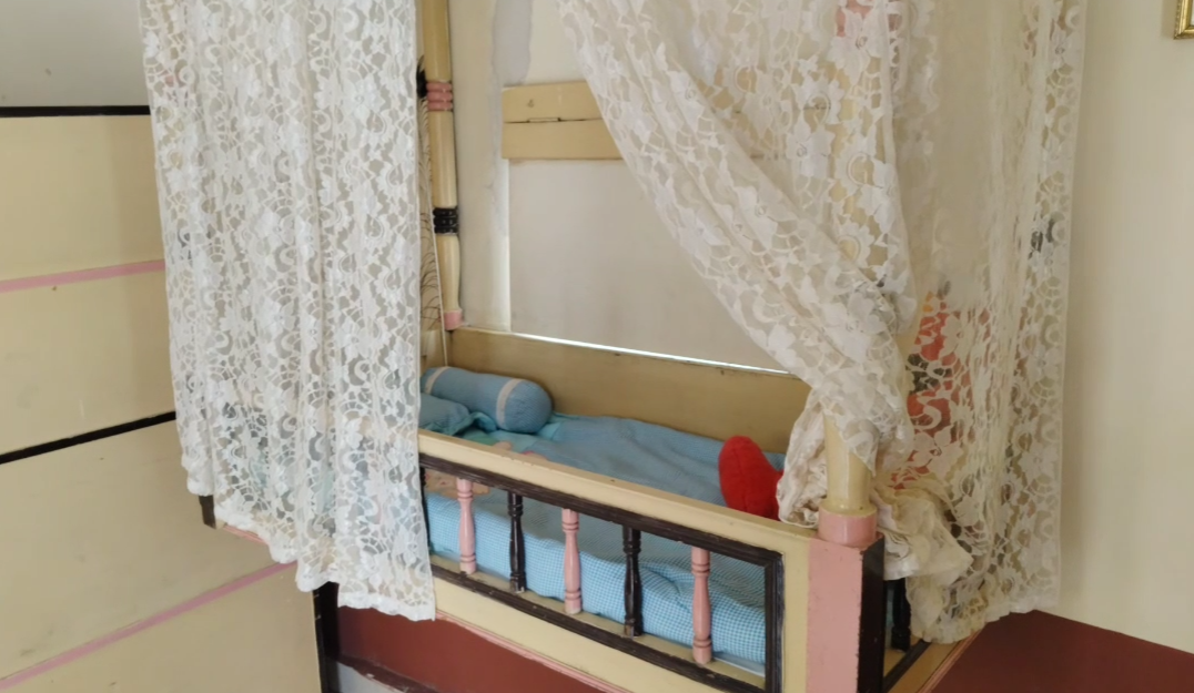 CRADLE INSTALLED BY THE RED CROSS