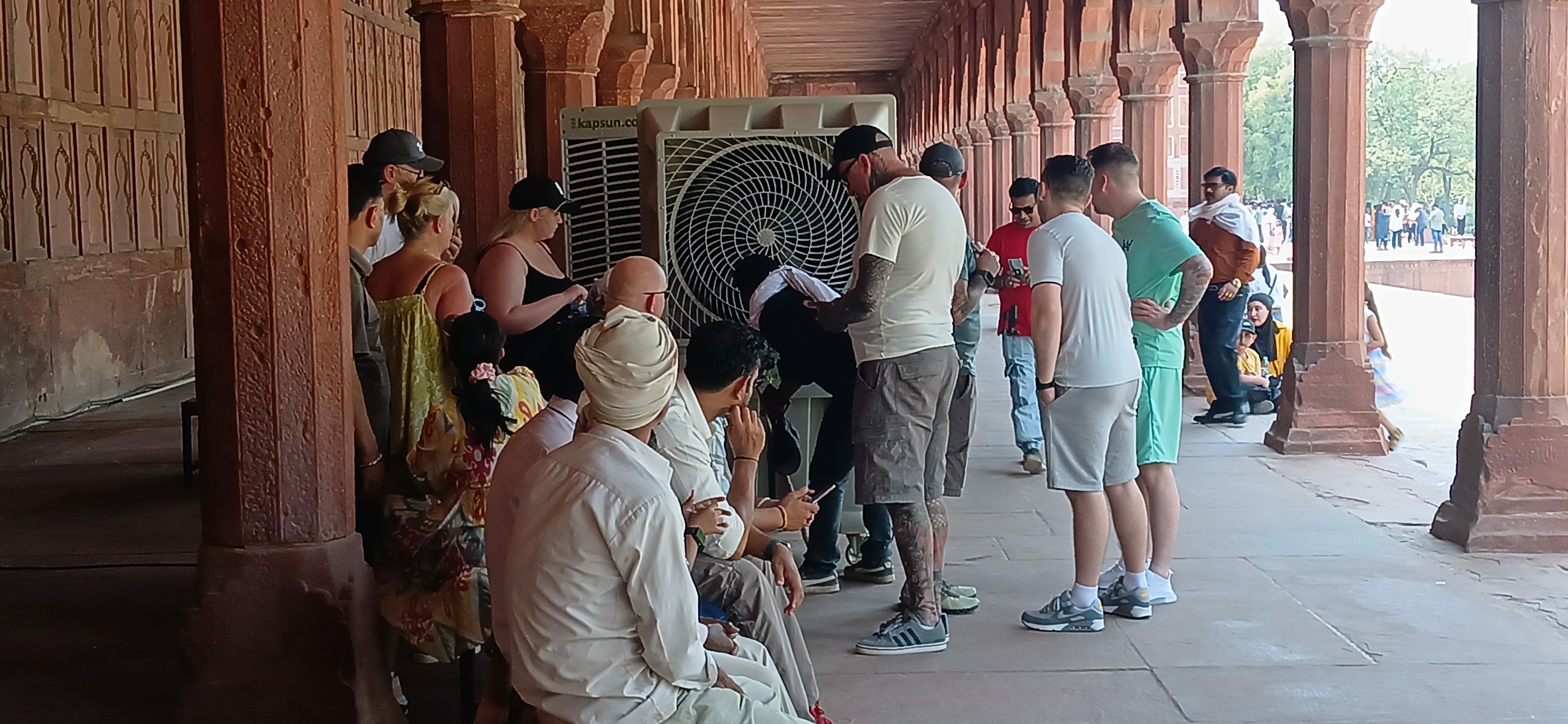 Beat The Heat! ASI Installs 54 Coolers At Taj Mahal For Safety Of Tourists As Temperature Soars