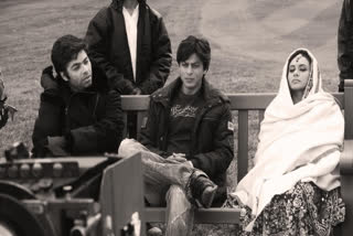 Karan Johar Shares Throwback Pic with Shah Rukh Khan, Rani Mukerji from KANK Set