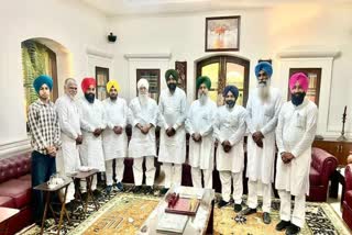 AAP Candidates Met With Dera Beas chief