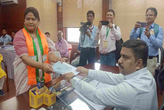 BJP candidate Sita Soren filed nomination from Dumka Lok Sabha seat