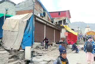 Protest of traders and pilgrim priests in Kedarnath