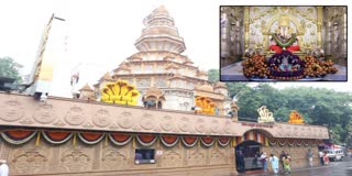 500 pomegranates and attractive floral decoration of replicas of sheshnag for Dagdusheth Ganpati Temple