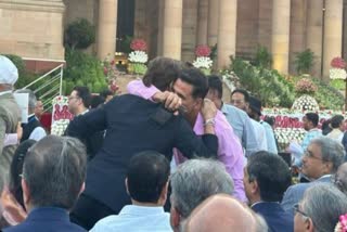 NARENDRA MODIS OATH TAKING CEREMONY  SHAH RUKH KHAN AT RASHTRAPATI BHAVAN  AKSHAY KUMAR RASHTRAPATI BHAVAN  NARENDRA MODI THIRD CABINET