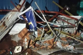 mh-heavy-rain-lashes-mumbai-father-son-died-due-to-slab-of-under-construction-building-collapses-in-vikhroli