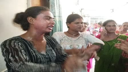 transgender-group-came-to-congratulate-was-beaten-up-in-dumka