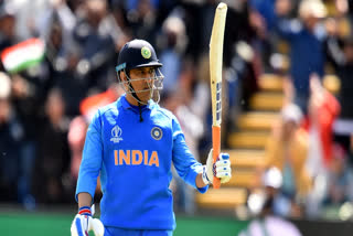MS Dhoni In ICC Hall Of Fame