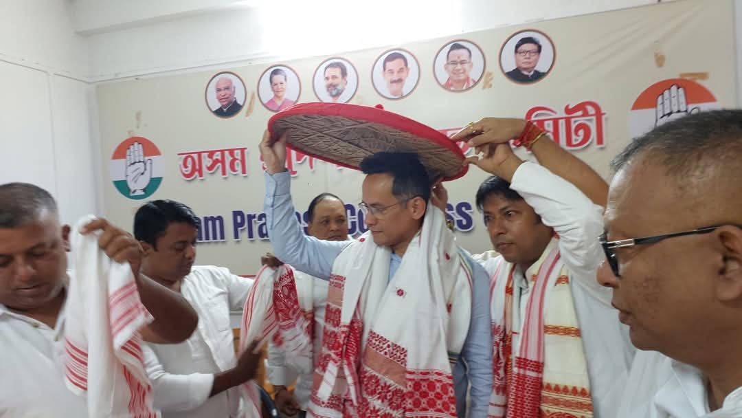 Gaurav Gogoi in Rajiv Bhawan