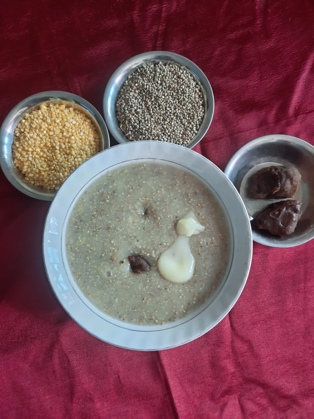 RAISEN WOMEN MAKE LADDU BY MILLETS