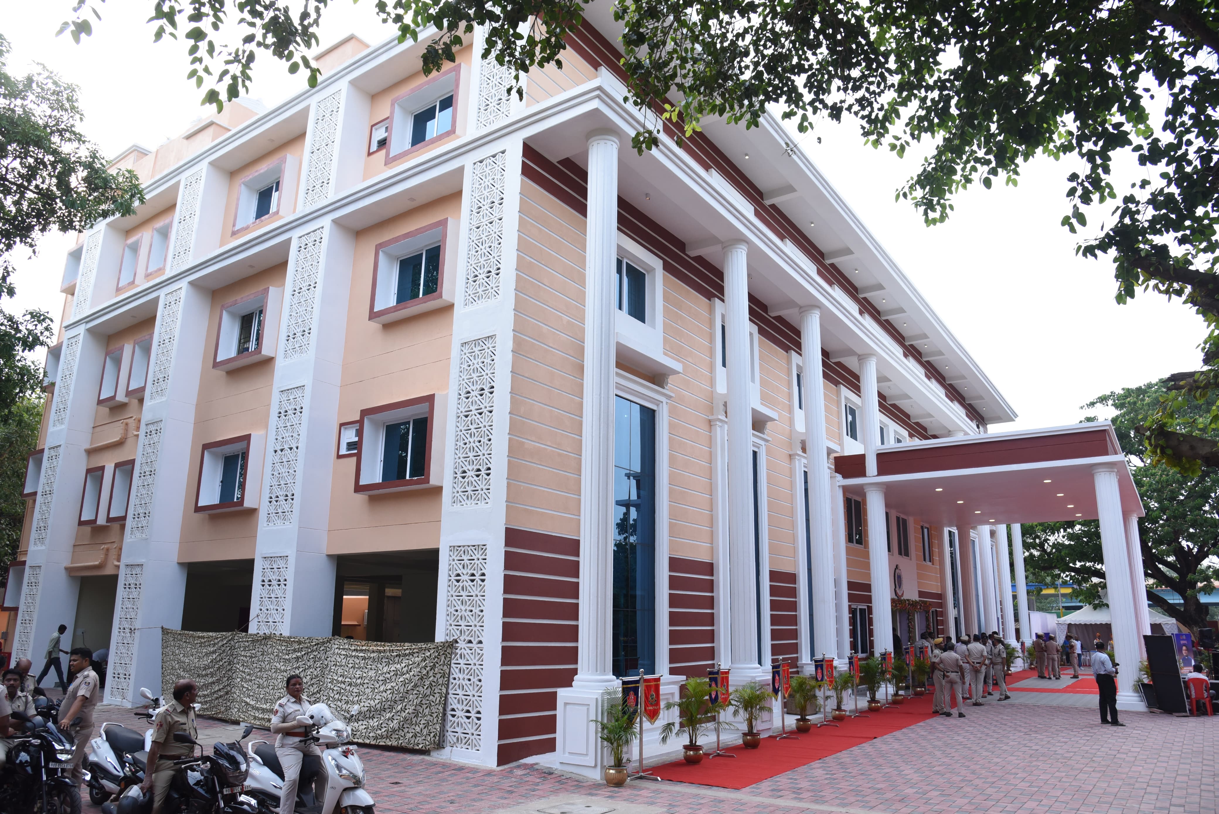 CM inaugurates new DCP office building