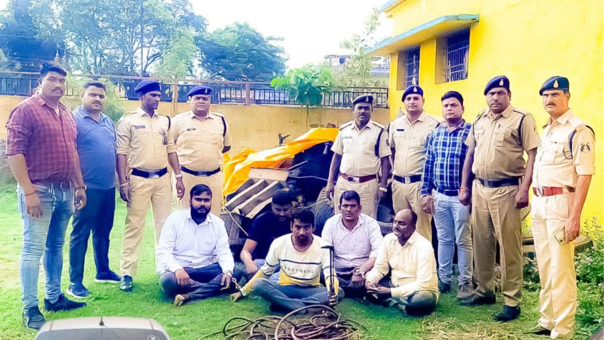 truck thief gang busted in Durg