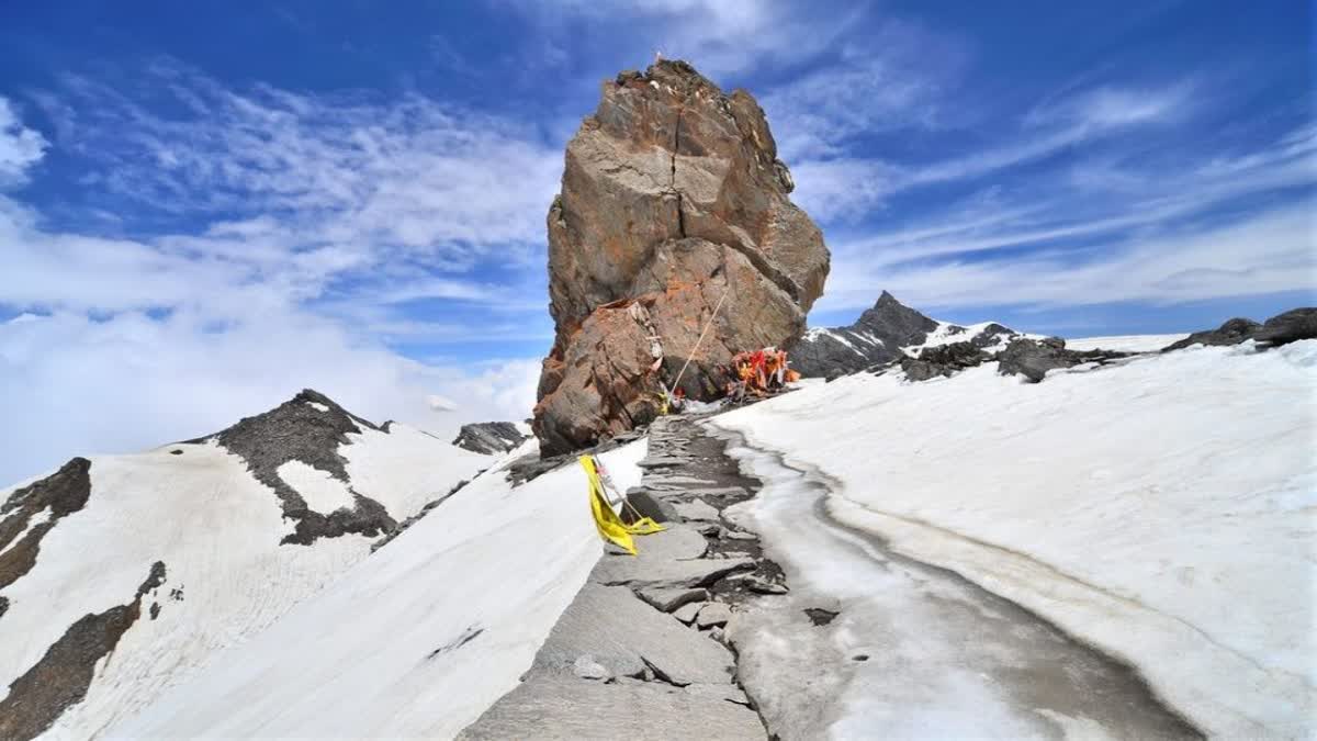 श्रीखंड महादेव की यात्रा स्थगित