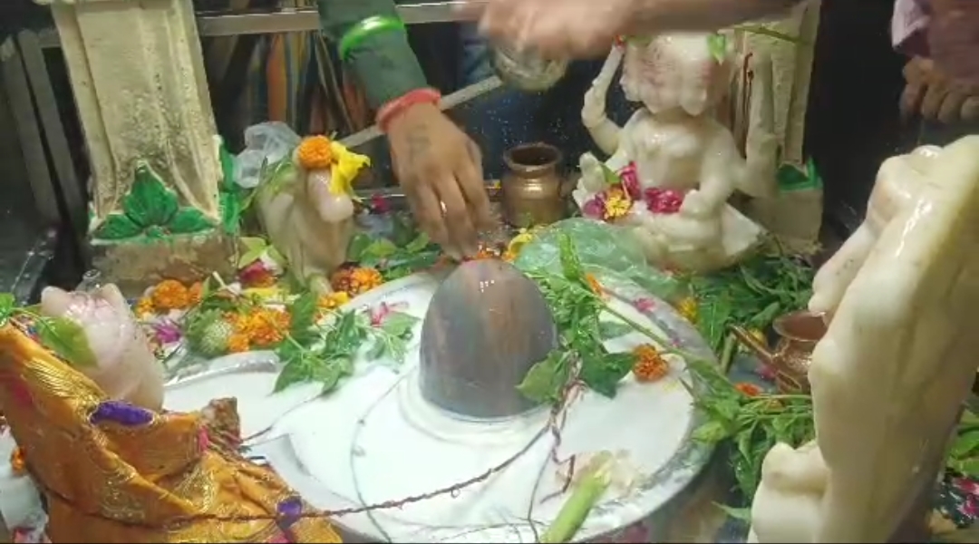 त्रिपोलिया महादेव मंदिर