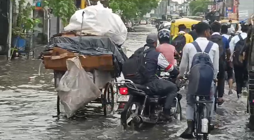 Rain And Water Logging in Kashipur