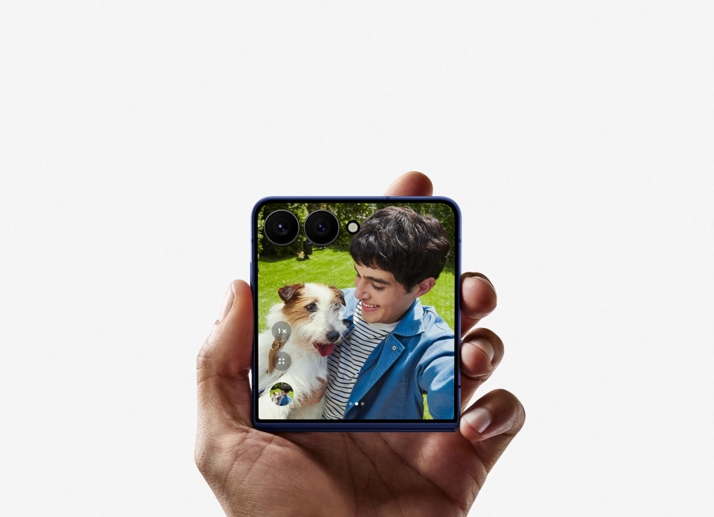 Samsung Galaxy Z Flip7