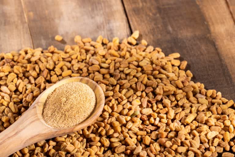 What should a person suffering from diabetes and high blood pressure eat or drink on an empty stomach in the morning? Know here
