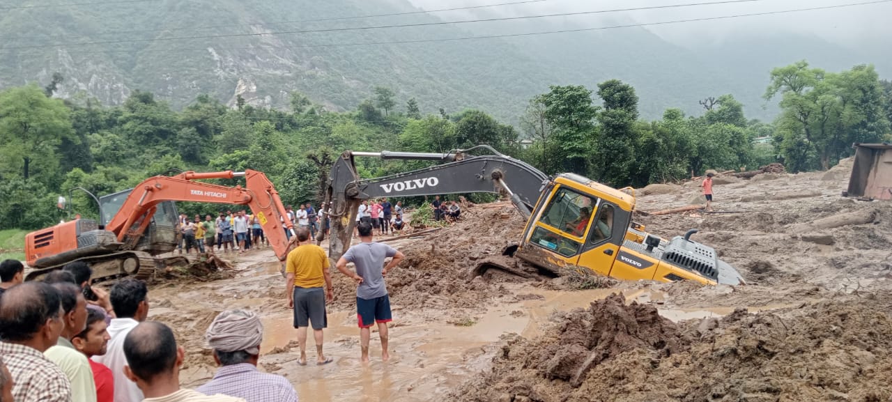 cloudburst in sirmaur