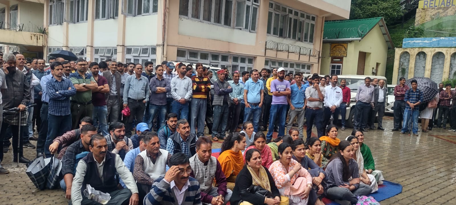 HPSEB Employee Protest In Shimla