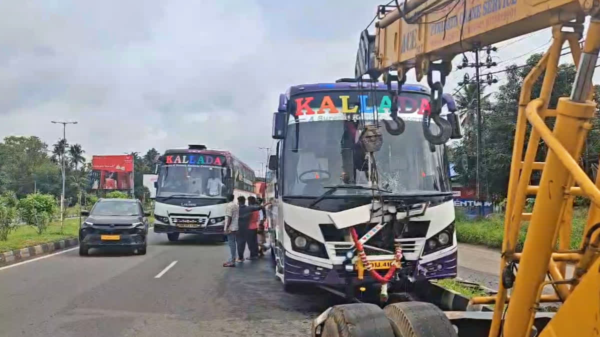 KALLADA BUS ACCIDENT  ANGAMALI NH BUS ACCIDENT  കല്ലട ബസ് അപകടം  അങ്കമാലി ദേശീയ പാത ബസ്സപകടം