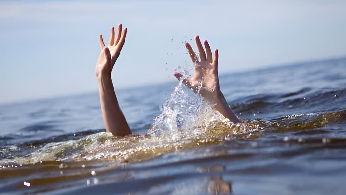 Youth drowned to death in enicut