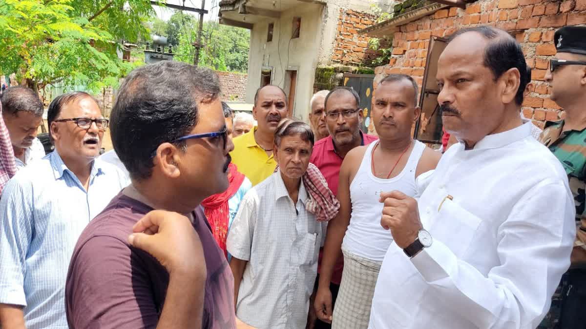 Raghuvar Das Visited Assembly Constituency Area