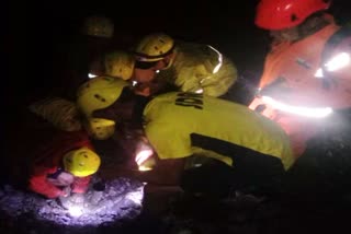 Debris Fall On Kedarnath Pilgrims