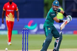 Pakistan cricketer Mohammad Rizwan playing cricket