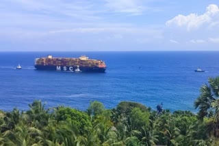 VIZHINJAM INTERNATIONAL PORT  MSC KAYLEY  MSC KAYLEY ANCHORED VIZHINJAM PORT  എംഎസ്‌സി കെയ്‌ലി വിഴിഞ്ഞത്ത്