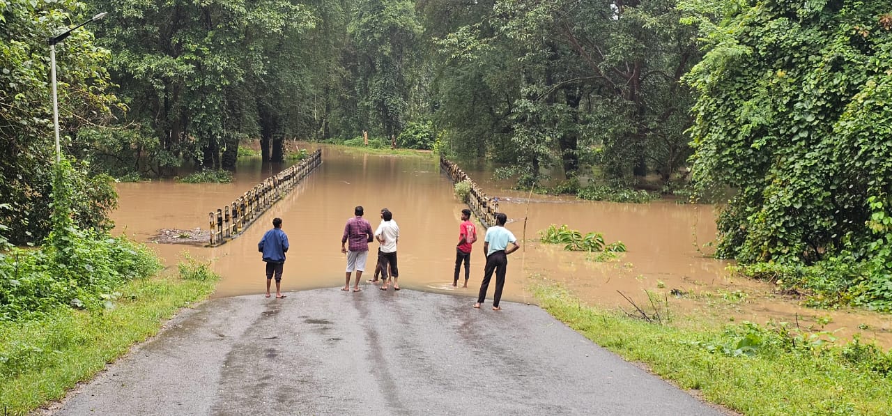 Rain wreaks havoc in Sukma