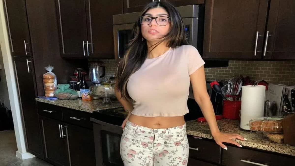 Mia khalifa