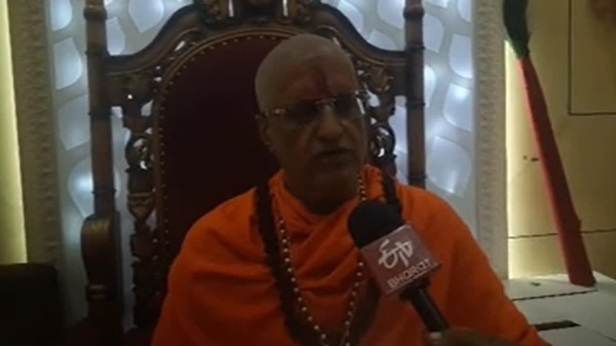 Maha Mandleshwar Hansaram demands change in voting date in view of Devuthani Ekadashi