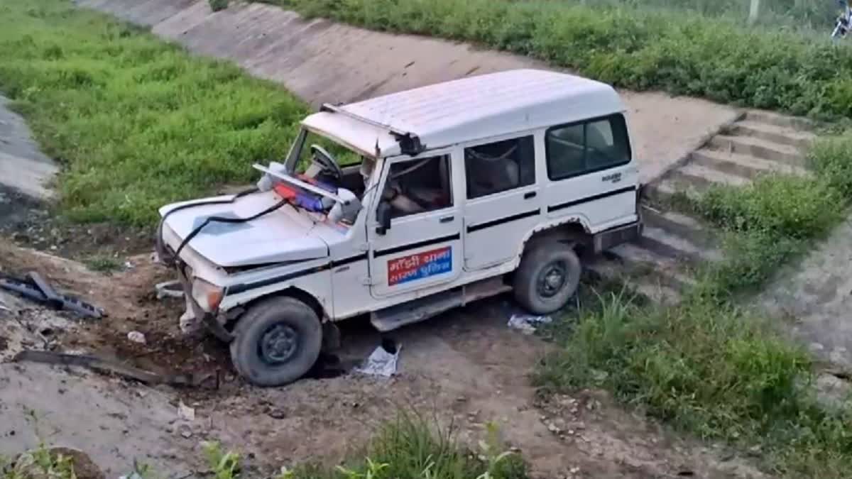 Police vehicle accident in Saran