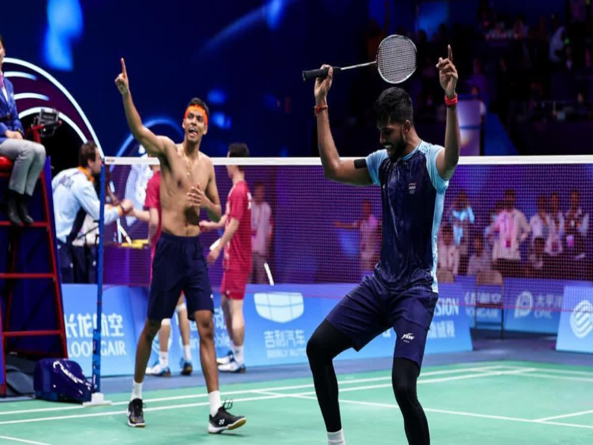 Badminton Asia Championships: Satwiksairaj and Chirag Shetty win historic  doubles Gold medal in Dubai - India Today