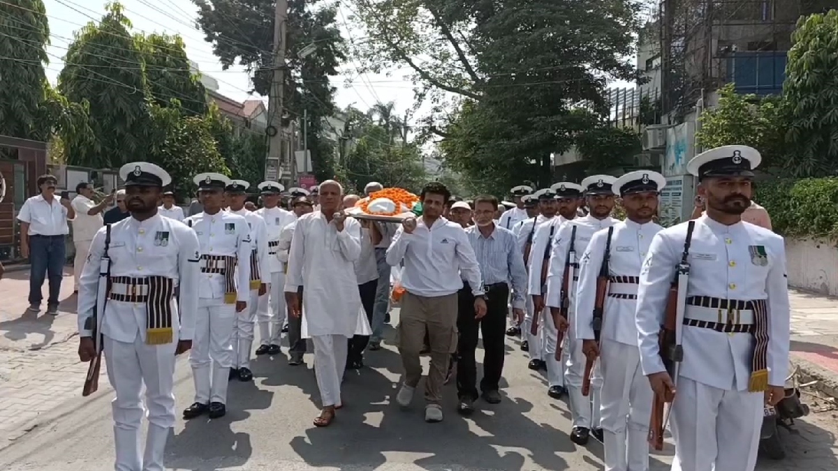 Commander Inder Singh Funeral in Rohtak