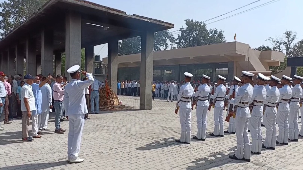 Commander Inder Singh Funeral in Rohtak