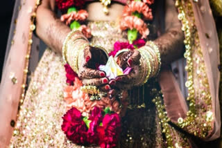 'Dolly ki Doli:' Runaway ‘bride’ who lured men in wedlock finally held in Kanpur