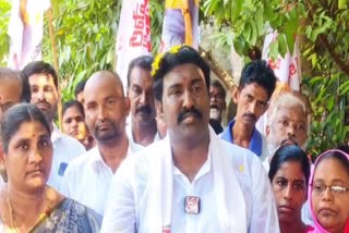 Janasena_Leader_Pothina_Mahesh_on_Kanakadurga_Temple_EO_Post